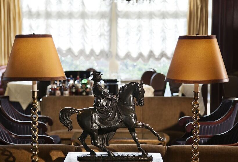 هتل The Windsor Court