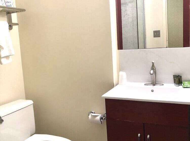 Отель Windsor Inn