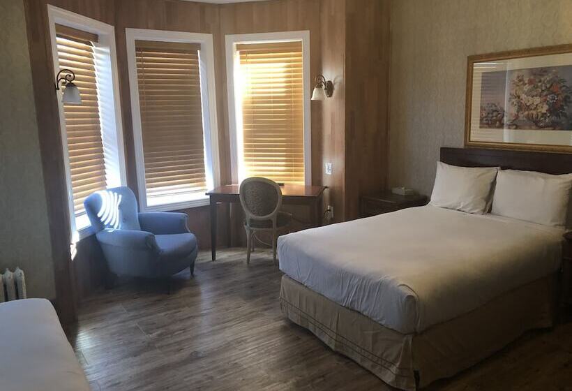 Отель Windsor Inn