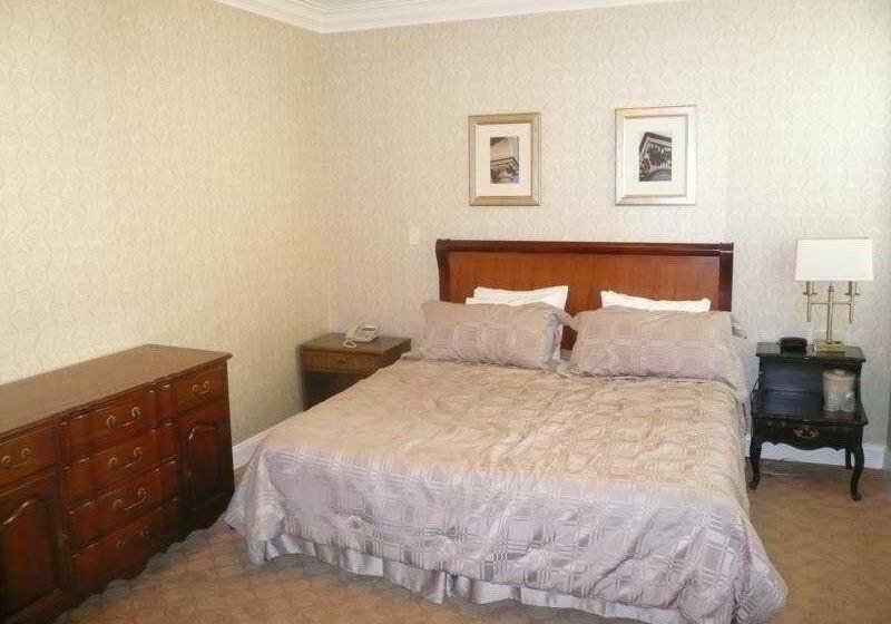 Отель Windsor Inn