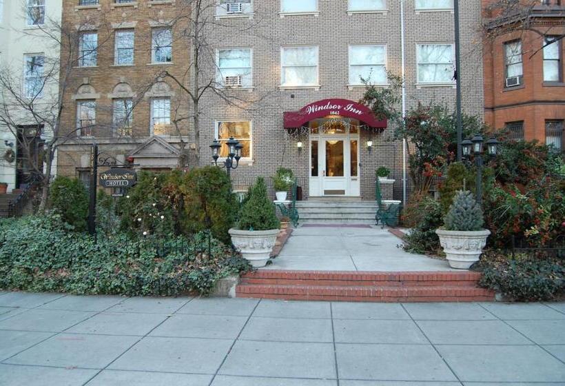 Отель Windsor Inn