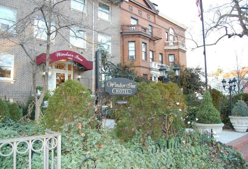 Отель Windsor Inn