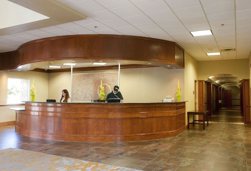 Отель Wyndham Midland Downtown