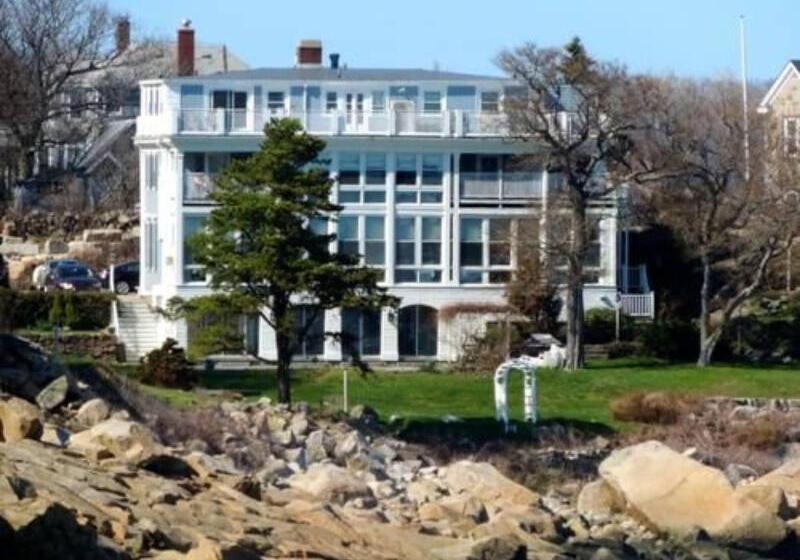 Отель Yankee Clipper Inn