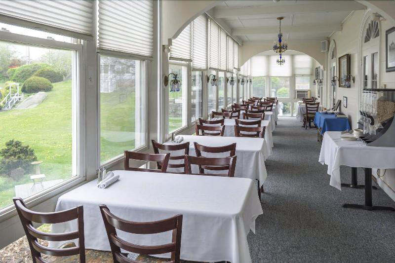 Отель Yankee Clipper Inn