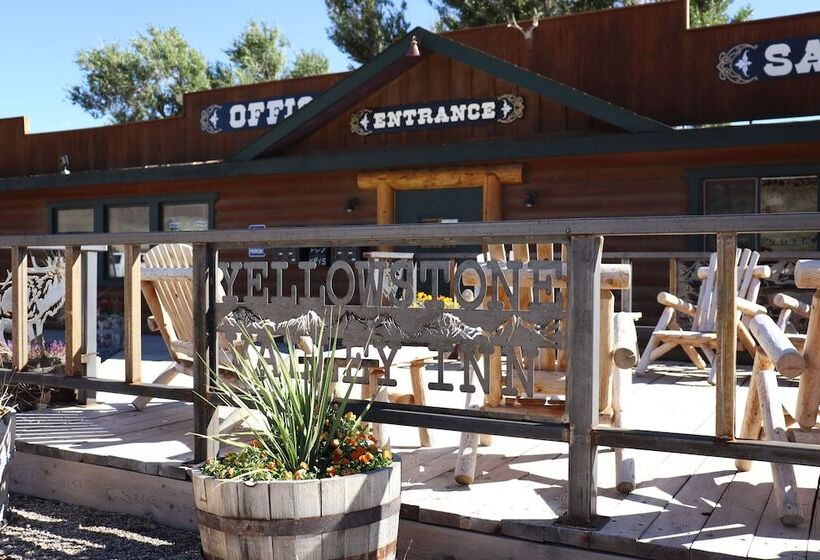 فندق Yellowstone Valley Inn