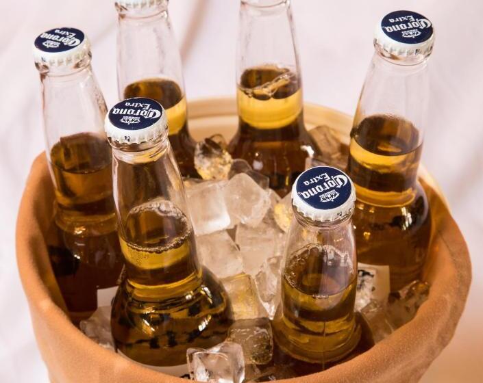 Y O Ranch Hotel And Conference Center