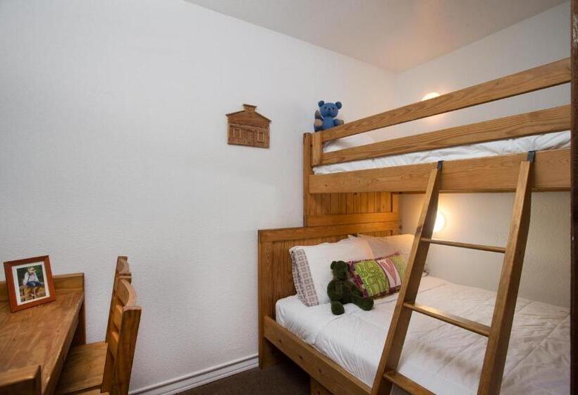 Y O Ranch Hotel And Conference Center