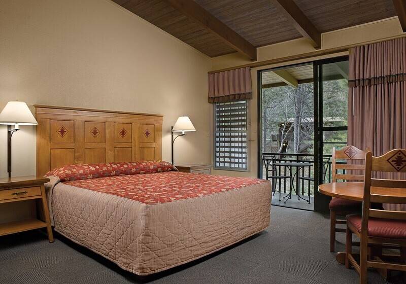 Отель Yosemite Valley Lodge
