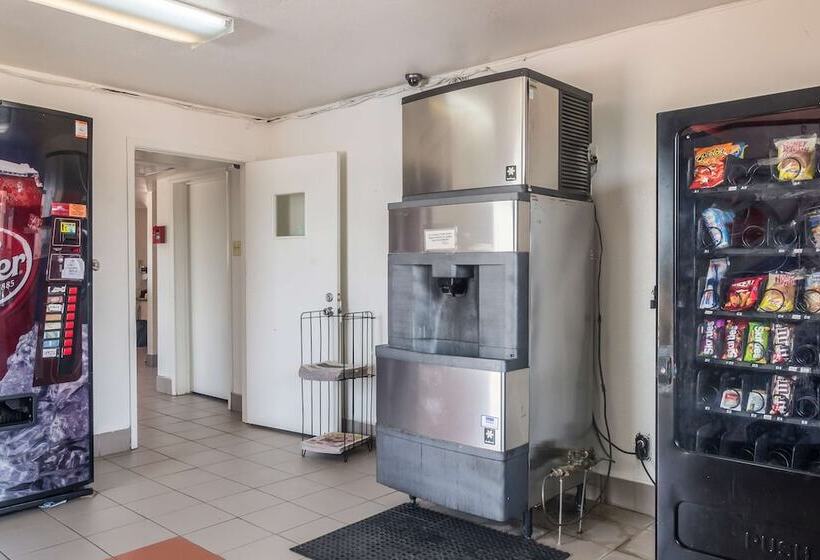 Motel 6mesquite, Tx  Rodeo  Convention Ctr