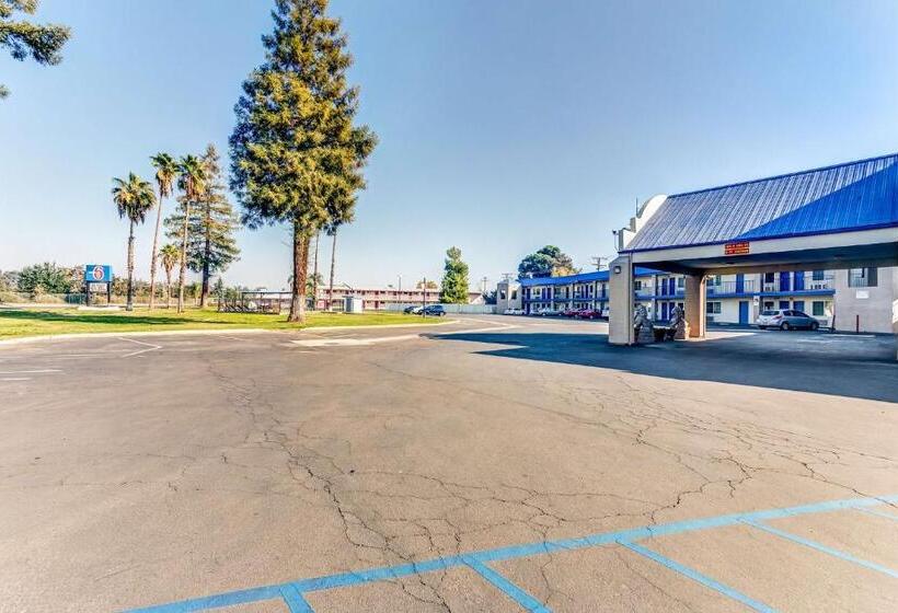 Motel 6visalia, Ca
