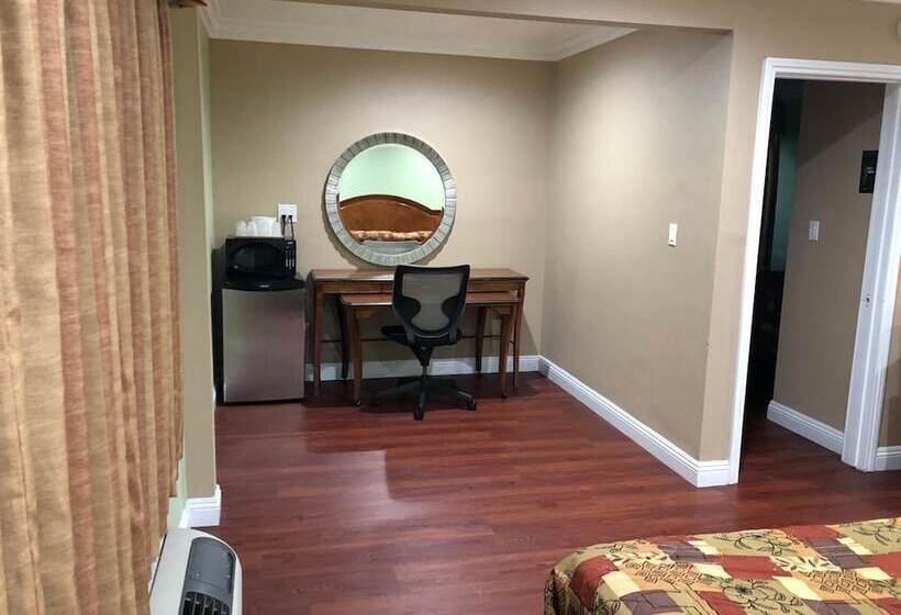 모텔 American Inn & Suites Lax