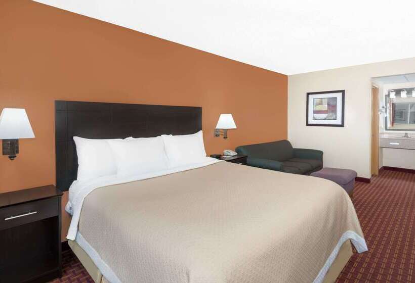 فندق على الطريق Days Inn By Wyndham Ames