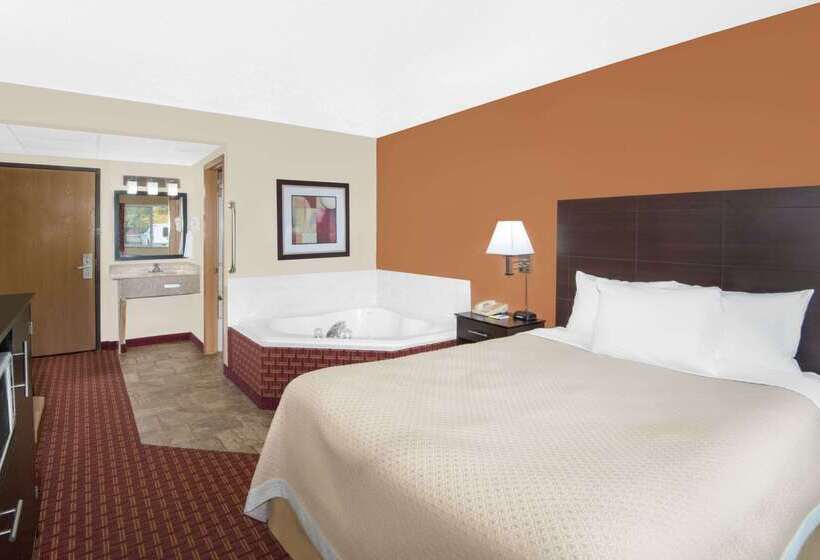 فندق على الطريق Days Inn By Wyndham Ames