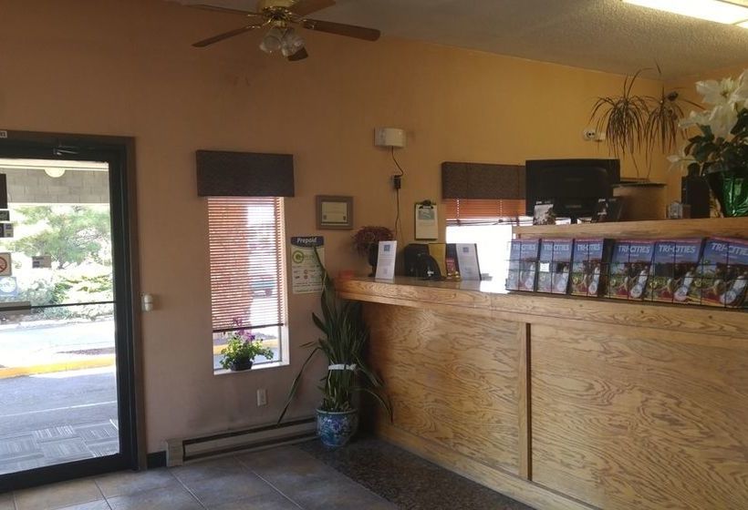 모텔 Loyalty Inn Pasco