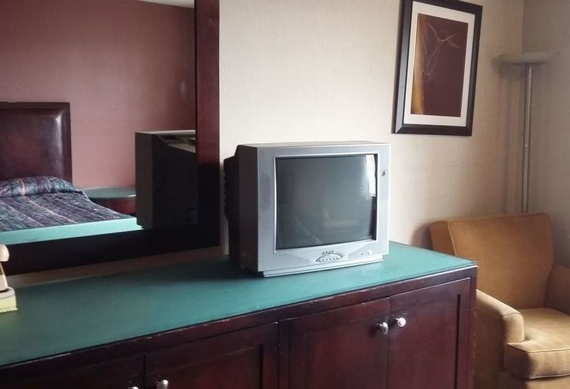 모텔 Loyalty Inn Pasco