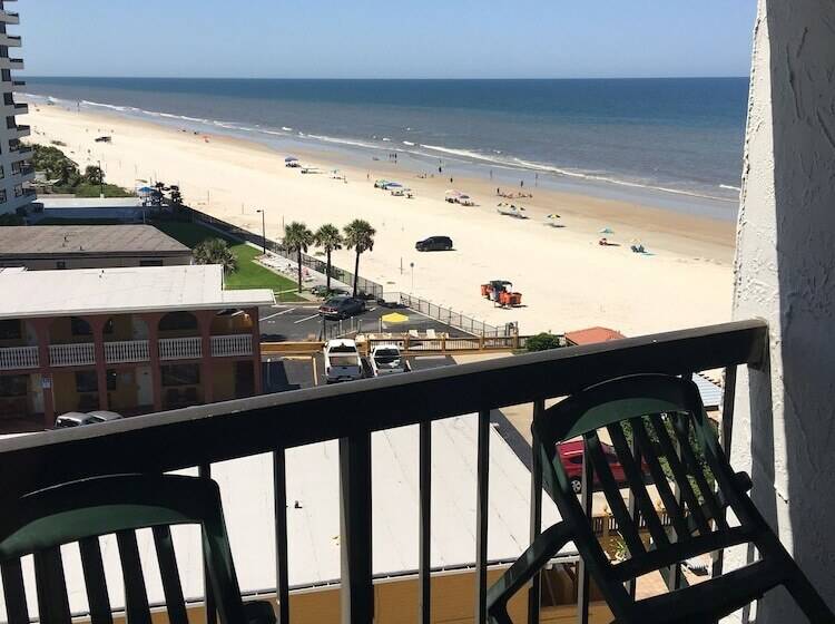 فندق على الطريق Tropical Winds Resort