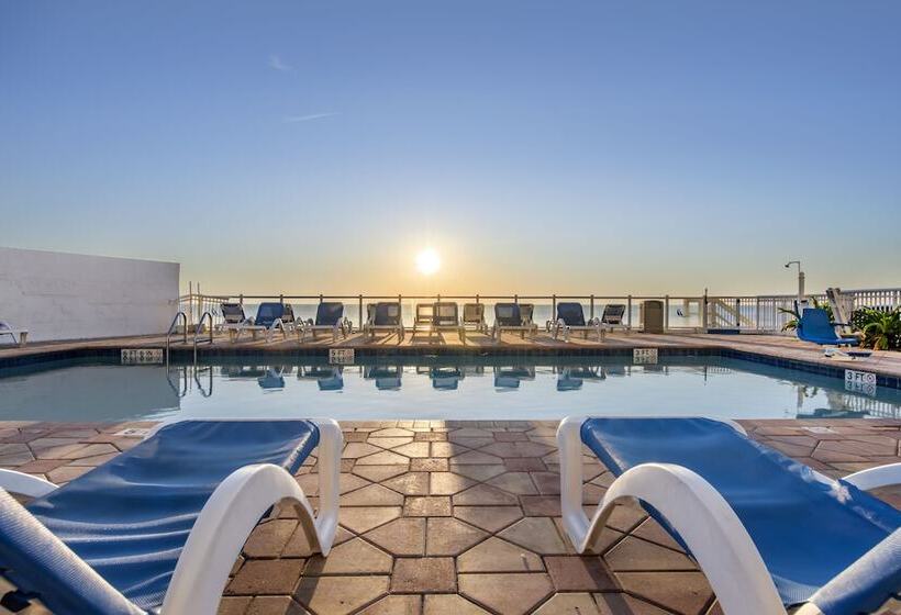 فندق على الطريق Tropical Winds Resort