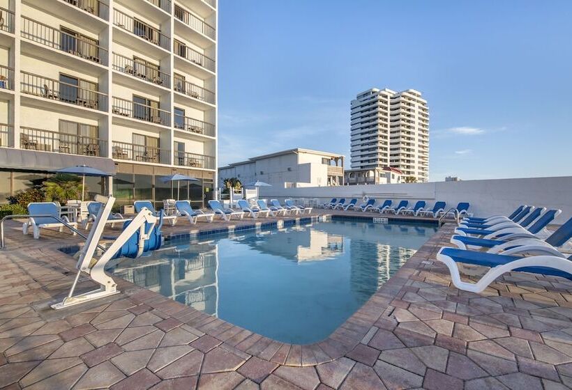 فندق على الطريق Tropical Winds Resort