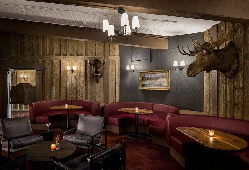 فندق على الطريق The Virginian Lodge