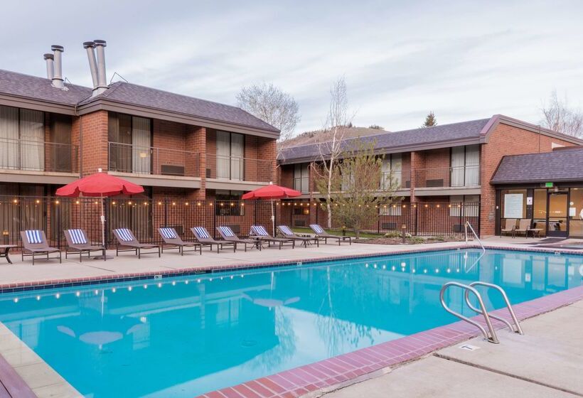 استراحتگاه Doubletree By Hilton Hotel Park City   The Yarrow