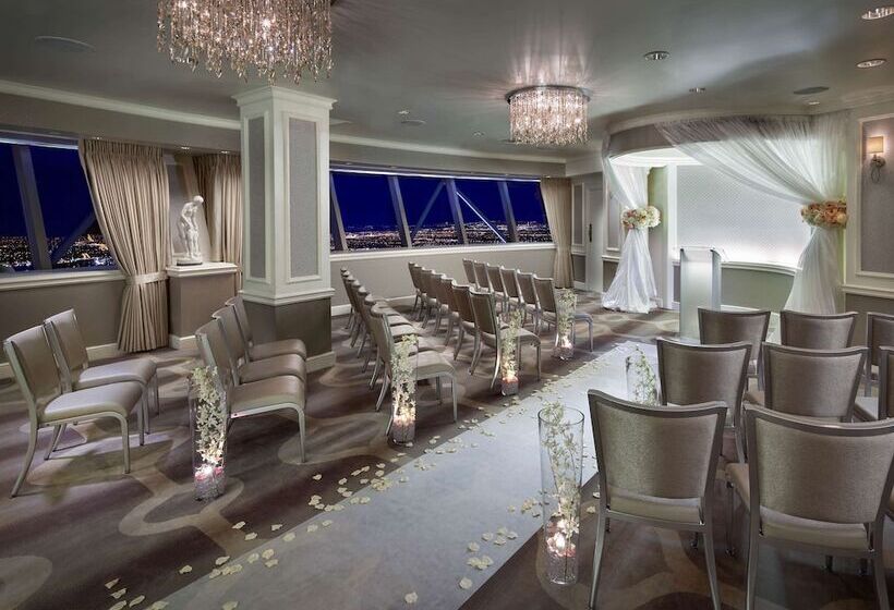 리조트 The Strat Hotel, Casino & Tower