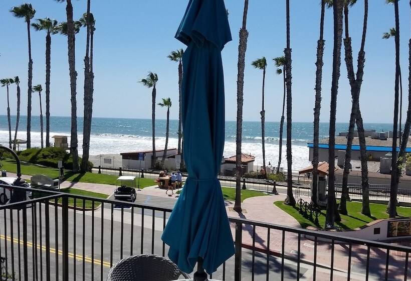 Sea Horse Resort