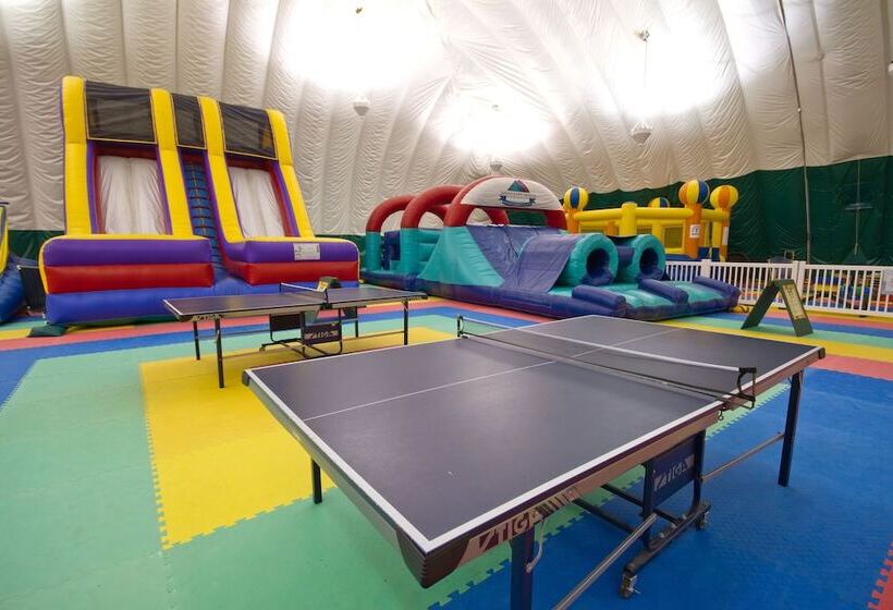 Smugglers' Notch Resort