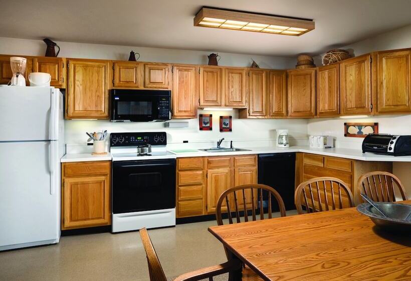 Smugglers' Notch Resort