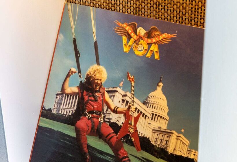 The Waterfront Beach Resort, A Hilton