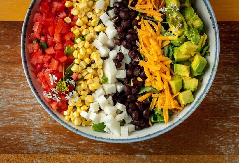 The Waterfront Beach Resort, A Hilton