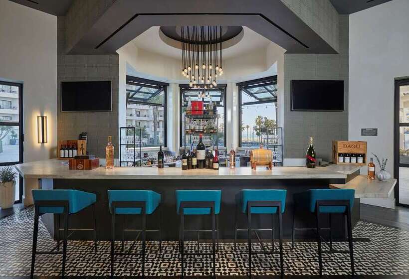 The Waterfront Beach Resort, A Hilton