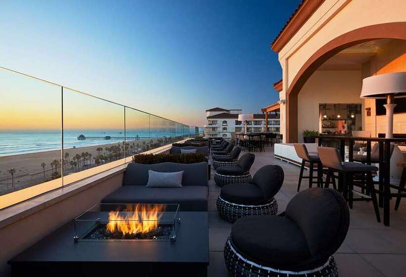 The Waterfront Beach Resort, A Hilton