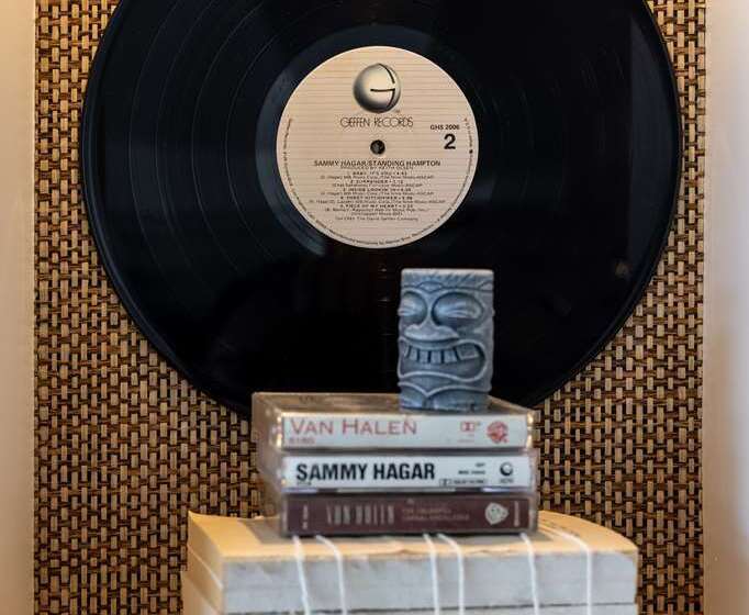 The Waterfront Beach Resort, A Hilton