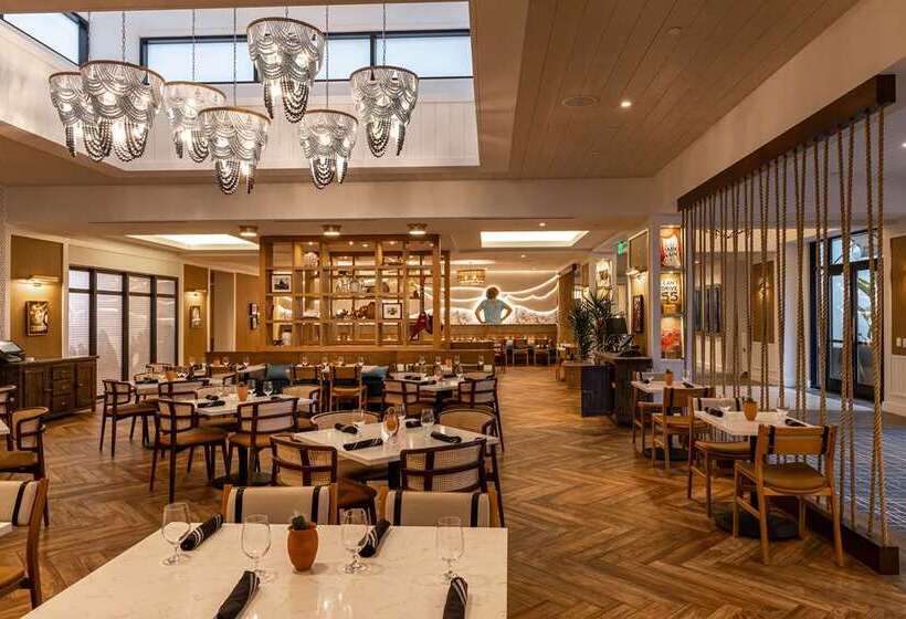 The Waterfront Beach Resort, A Hilton