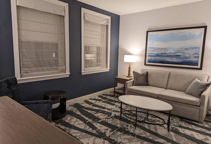 The Yorktowne Hotel, Tapestry Collection By Hilton