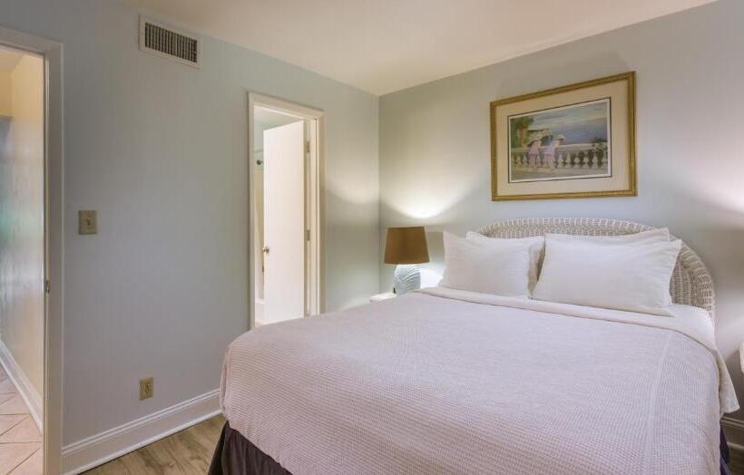 Villas By The Sea Resort & Conference Center