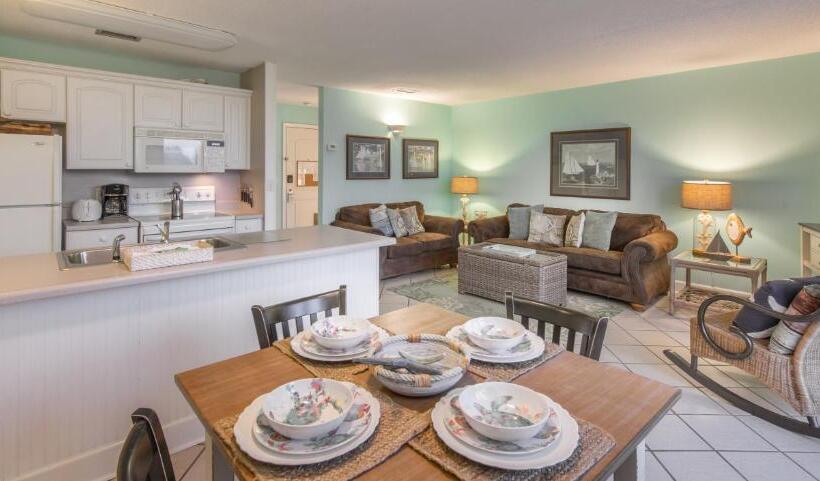 Villas By The Sea Resort & Conference Center