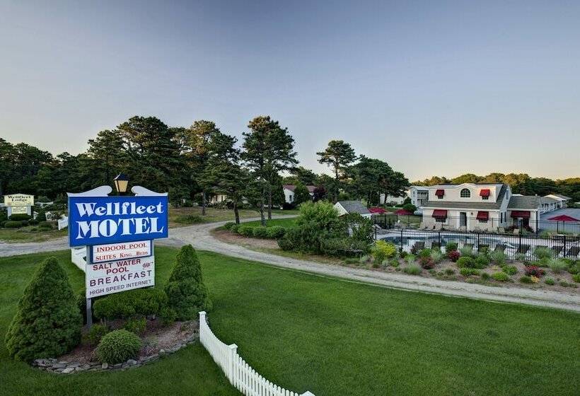Wellfleet Motel And Lodge
