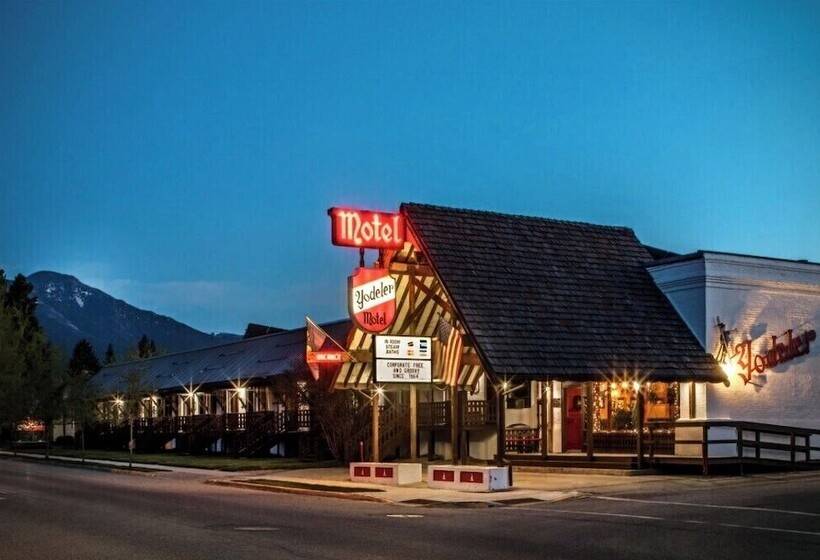 Yodeler Motel