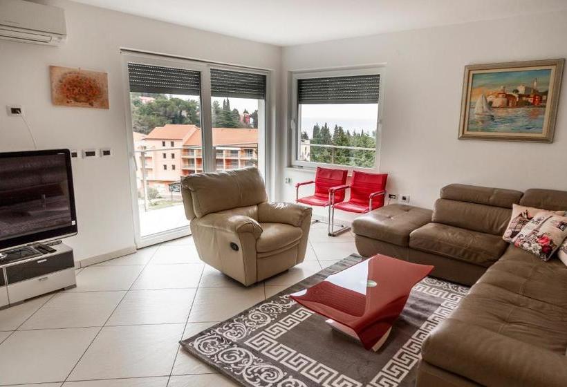Heart Of Strunjan Apartments Al