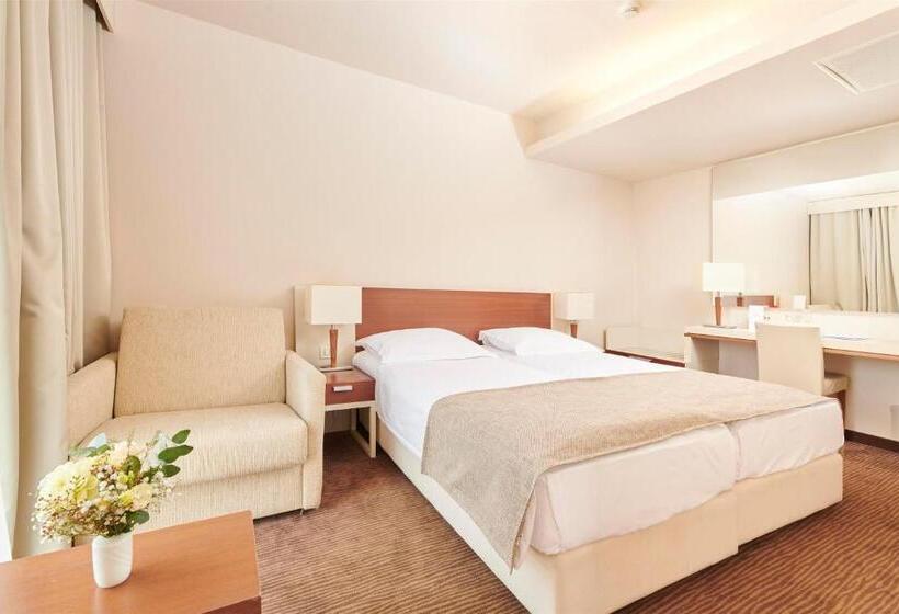 فندق Albatros Plava Laguna