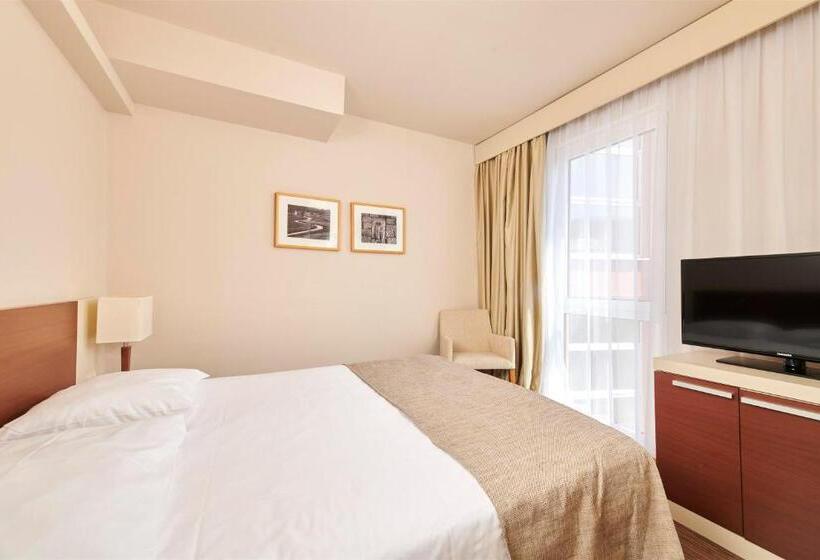 فندق Albatros Plava Laguna