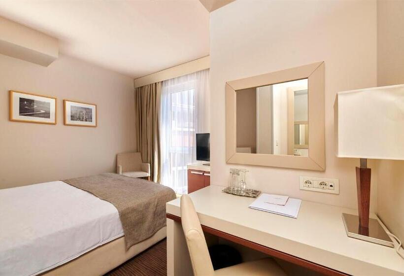 فندق Albatros Plava Laguna