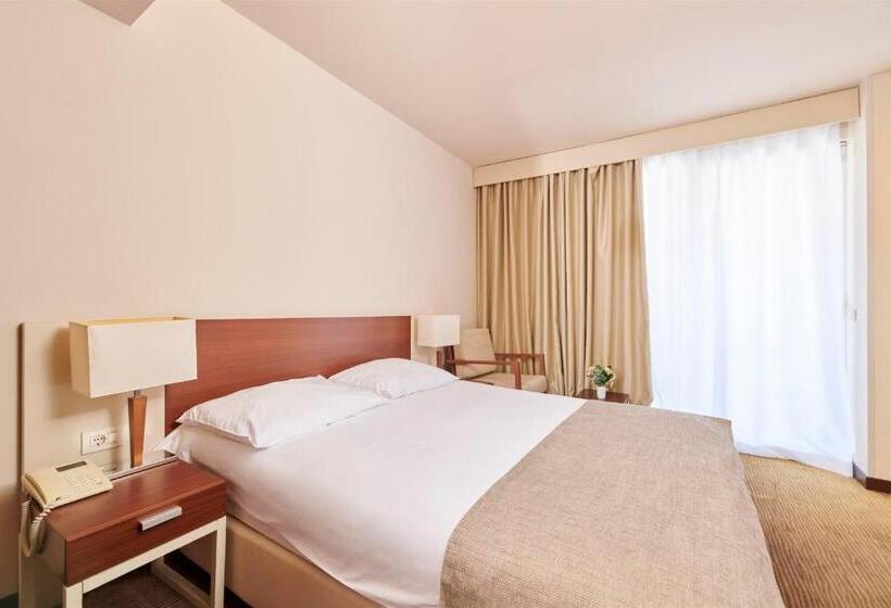 فندق Albatros Plava Laguna