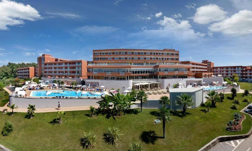 فندق Albatros Plava Laguna