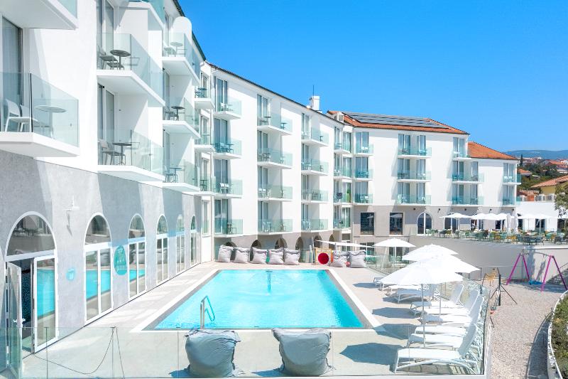 호텔 Aminess Lišanj Family