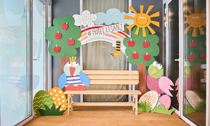 هتل Aminess Lišanj Family