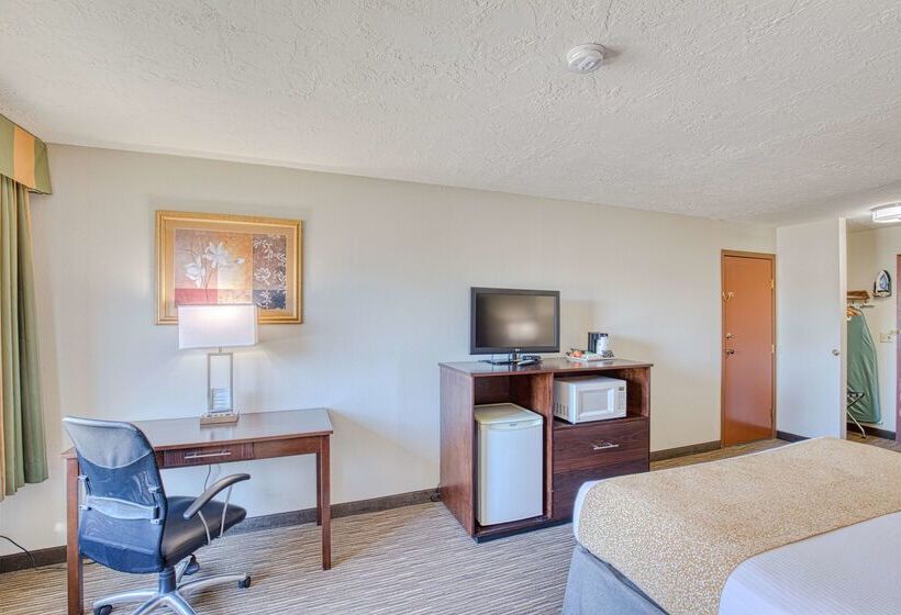 ホテル Best Western Green Valley Inn