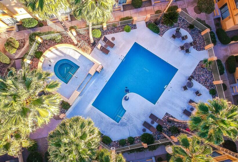 ホテル Best Western Green Valley Inn